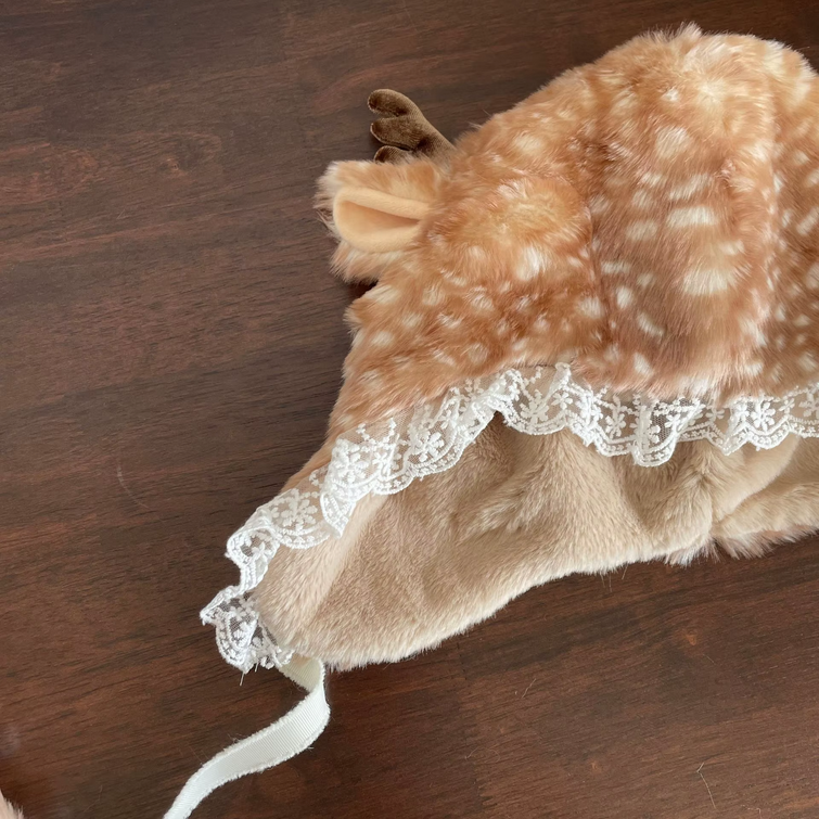 Lace Fawn Hat